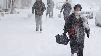 Lapa lapa kar geliyor! 4 gün aralıksız yağacak