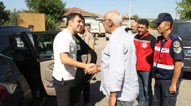 Kula'da kavun hasadı protokolün katılımıyla gerçekleşti