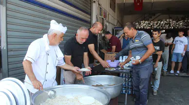 Sanayi esnafı pilav hayrında buluştu