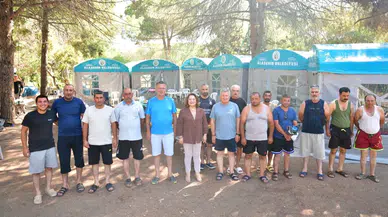 Manisa'da o belediye personellerini tatile götürdü