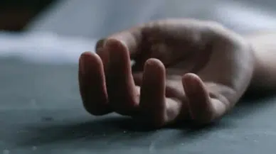 220 kiloluk kadın eşinin üstüne düştü eşinin sonu oldu