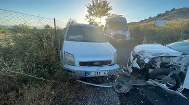 Trafik kazasında 3 kişi yaralandı