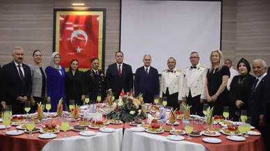 Manisa'da 30 Ağustos Zafer Bayramı resepsiyonu