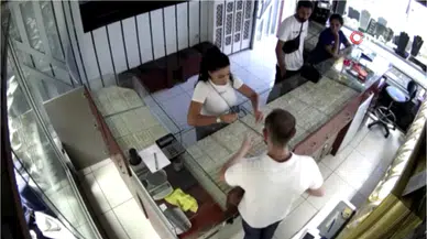 Arkadaşına yaptığı şeyi duyanlar kulaklarına inanamadı