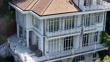 FETÖ firarisinin köşkü satışa çıktı