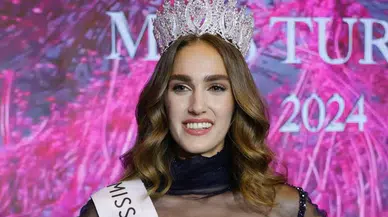 Türkiye güzeli İdil Bilgen, ABD'de cerrahi asistanlık eğitimine başladı