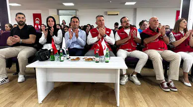 Türk Kızılay Manisa’dan çocuklara kırtasiye desteği