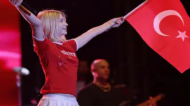 Alaşehir’de Aleyna Tilki rüzgârı esecek