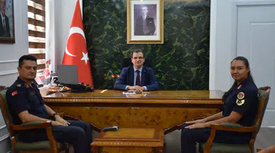 Kaymakam Güldoğan, subay adaylarını makamında ağırladı