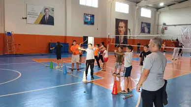 Okçuluk kursu yoğun ilgi görüyor