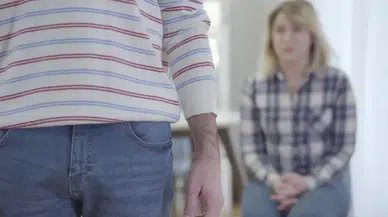 İlişkide sadakatsizlik şüphesi nasıl anlaşılır? Uzmanlara göre 7 önemli sinyal