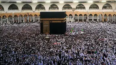 Umre Uçuşları İptal Mi? Suudi Arabistan Seferleri Durduruldu Mu? İşte Resmi Açıklamalar