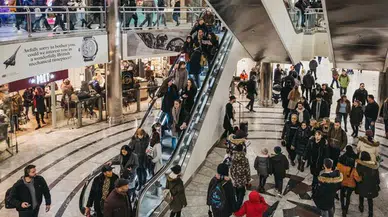 1 Mayıs’ta AVM ve Marketler Açık mı? İşte Zincir Marketlerin Çalışma Saatleri