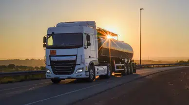 İspanya’da kamyon şoförü alımı başladı: Maaş ve şartlar açıklandı