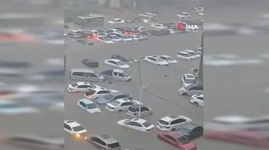 Çin'in güneyi sulara teslim oldu!