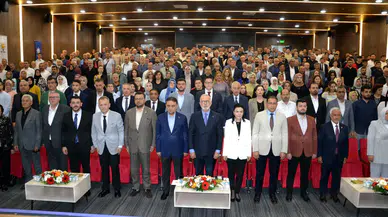 AK PARTİ YUNUSEMRE İLÇE DANIŞMA MECLİSİ DÜZENLENDİ