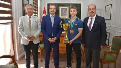 Kaymakam Güldoğan, Kickboks Dünya Şampiyonunu ağırladı