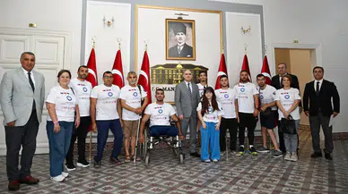 Manisalı engelli yüzücüler Macaristan'a gidecek