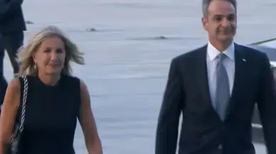 Yunanistan Başbakanı Miçotakis'e mehterli karşılama