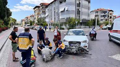 Manisa'da feci kaza: Otomobil ile motosiklet çarpıştı