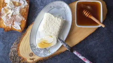 Kaymak kaç gün dayanır? Buzdolabında saklama süresi ve bozulduğunu gösteren işaretler