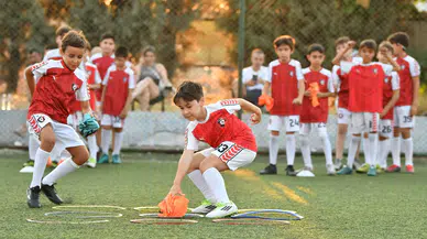 Yıldızspor 45 FK’da yaz futbol okulu tamamlandı