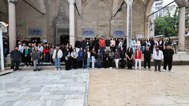 Yeni üniversiteliler Manisa’nın tarihi ve kültürel zenginliklerini keşfetti