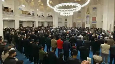 Cuma Namazı Saat Kaçta? 18 Eylül İstanbul, Ankara ve İzmir İçin Vakitler Açıklandı