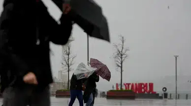 18 Ekim Hava Durumu: İstanbul’da Yağmur Ne Zaman Bitecek? Meteoroloji Pazar Günü İçin Saat Verdi