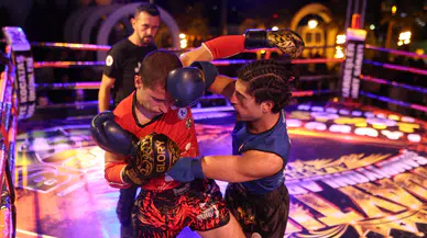 Alaşehir'de Geleneksel Muaythai Gecesi düzenlendi