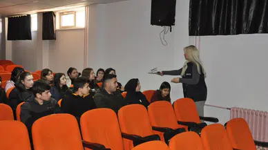 Liseli öğrencilere IBAN dolandırıcılığı uyarısı