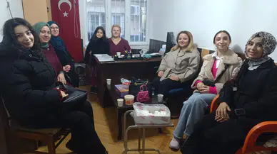 Manisa Ahlat Sosyal Dayanışma Kültür Derneği'nden Harse yemeği ikramı