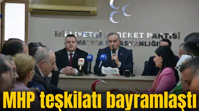 MHP Manisa teşkilatı bayramlaştı