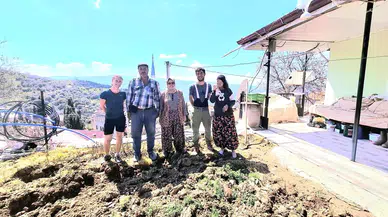 Fransız çift Manisa'da Türk usulünde ağırlandı