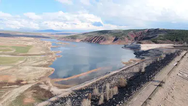 Uzunlu Barajında alarmlar çalıyor