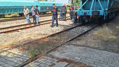 Yürekleri ağza getiren olay! Baba ve oğlu elektrik akımına kapıldı
