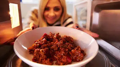 Mikrodalgada ısıtamayacağınız şeyler açıklandı