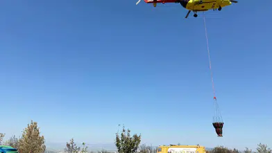 Soma ikinci günde de yanmaya devam ediyor