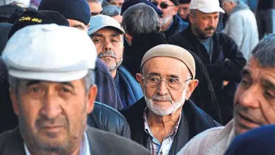 Kademeli Emeklilikte 2026 Gelişmeleri: Çıkacak mı, Ne Zaman Yürürlüğe Girecek?