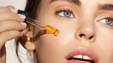 Cilde dinlenmiş görünüm veren 5 aydınlatıcı: 2026’da öne çıkan ürünler belli oldu