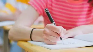 2026’da sağlıkta hangi ön lisans bölümleri öne çıkacak? İşte istihdamda dikkat çeken alanlar