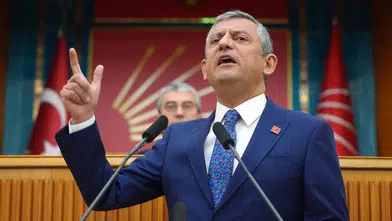 CHP Lideri Özel bakın kimi tebrik etti