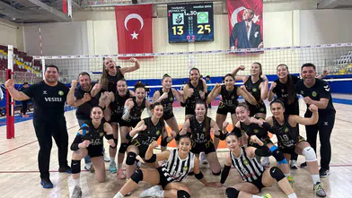 VESTEL MANİSA BBSK “GELECEĞİN SULTANLARI”NDAN TARİHİ BAŞARI!