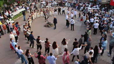 Balkan göçmenlerinden Hıdırellez eğlencesi