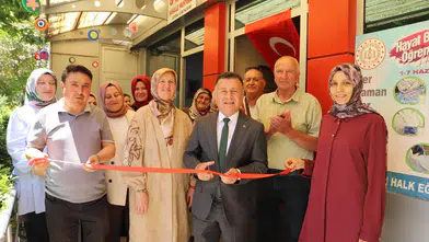 SARUHANLI’DA ÜRETİM TEKNOLOJİLERİ VE DİKİŞ SERGİSİ AÇILDI