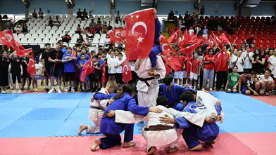 Manisa’da GSB Yaz Spor Okulları açılışı gerçekleşti