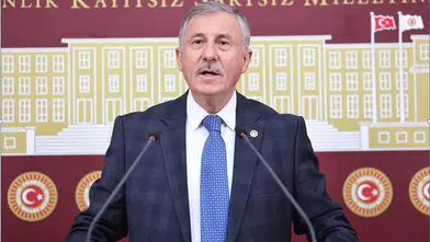 Selçuk Özdağ'dan TMO'nun 2026 kuru üzüm alım fiyatlarına sert tepki