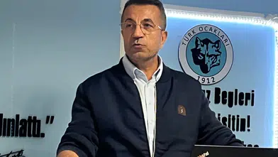 Türk Ocakları Manisa Şubesi’nde “Sıfır Emisyon Yolunda Türkiye” Konuşuldu