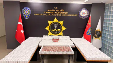 Manisa’da zehir tacirlerine operasyon: 225 bin 960 hap ele geçirildi