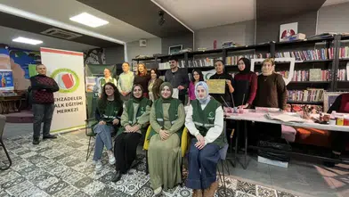 Yeşilay Manisa’da Ebru Sanatı etkinliğ
